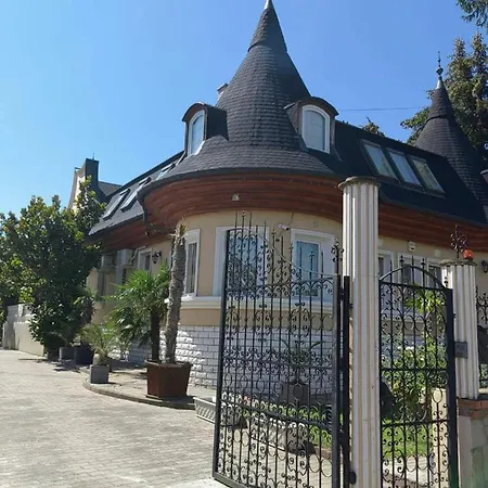 Kastely * קסזטלי