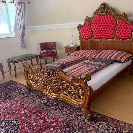 Kastely * קסזטלי